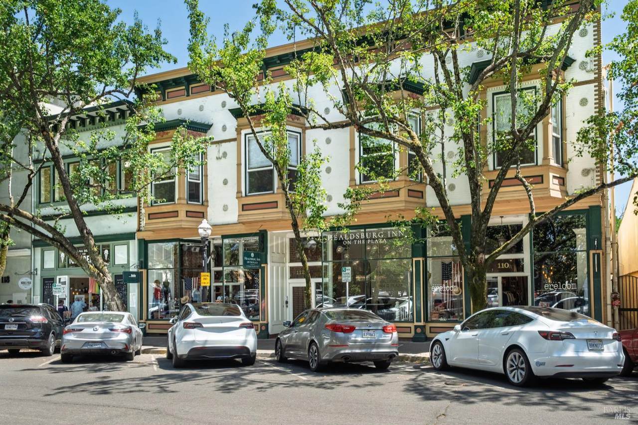 110 Matheson Street - Photo 1