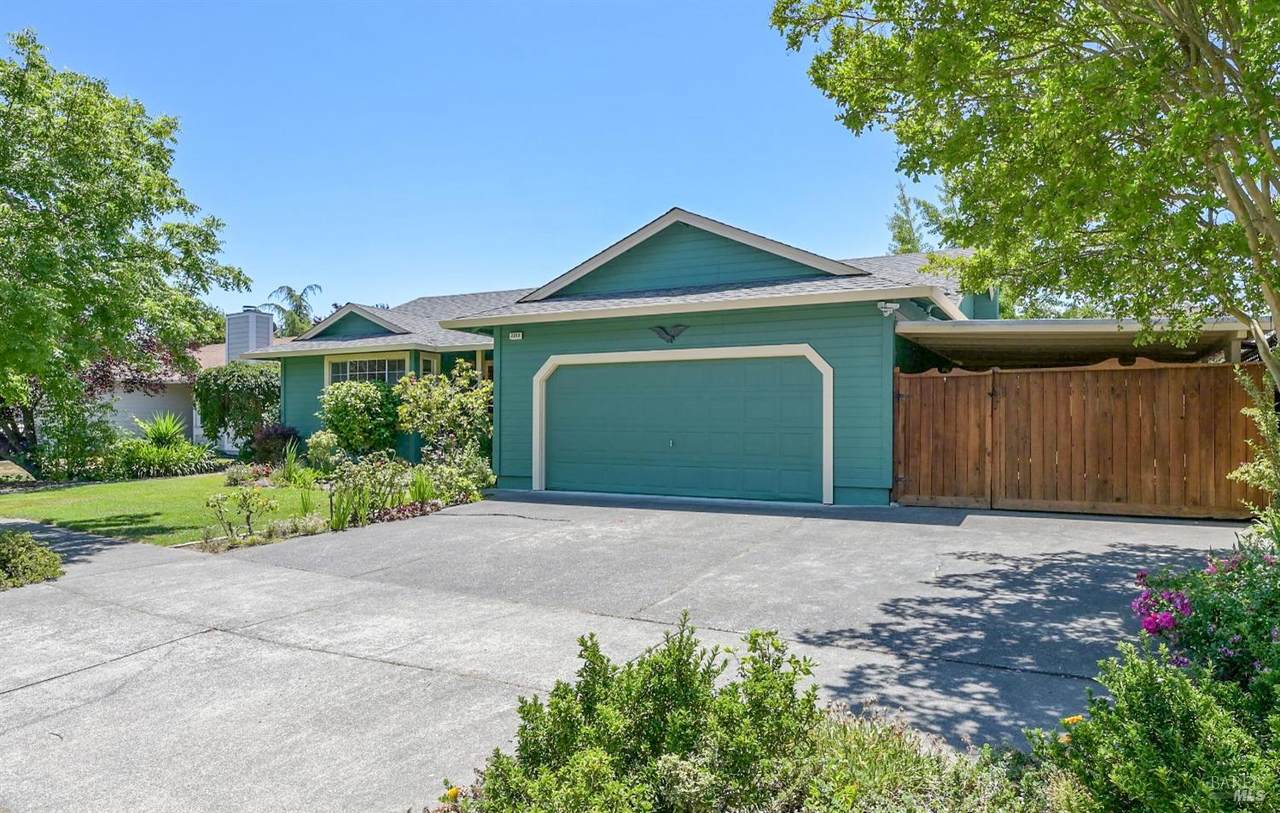 2213 Firwood Avenue - Photo 1