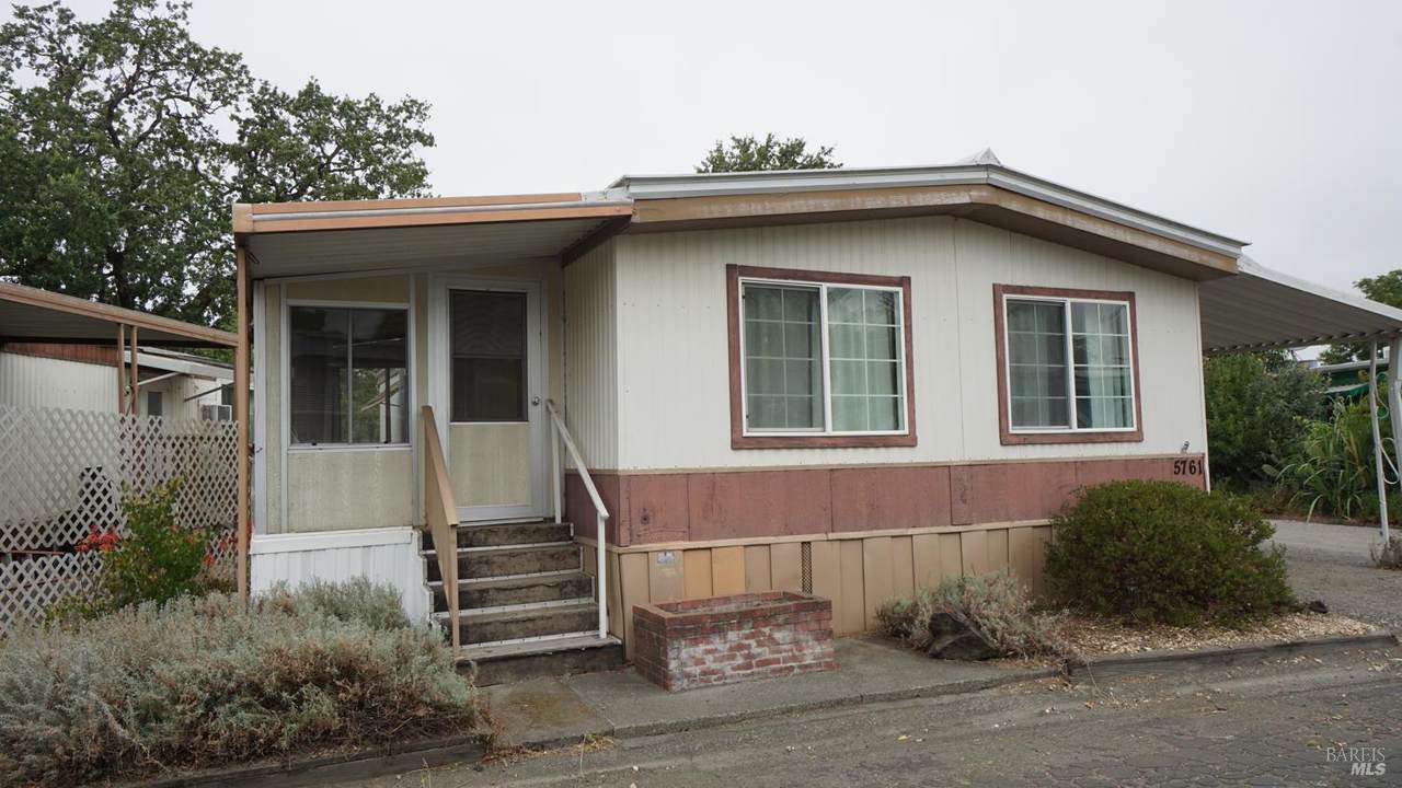 5761 Edmund Avenue - Photo 1
