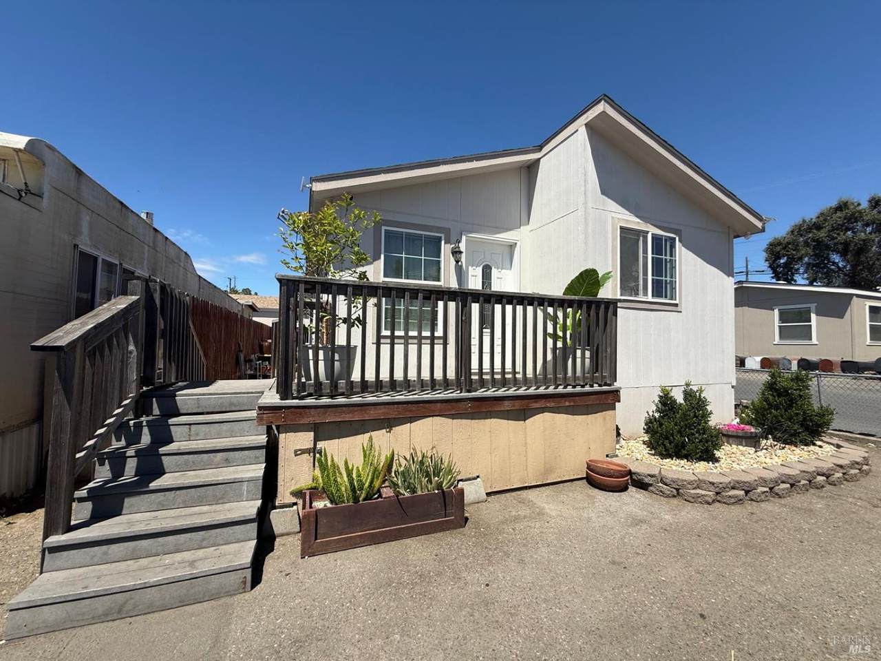 311 Lake Mendocino Drive - Photo 1