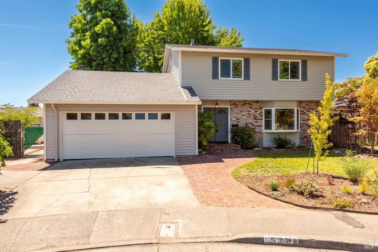 537 Emerald Park Court - Photo 1