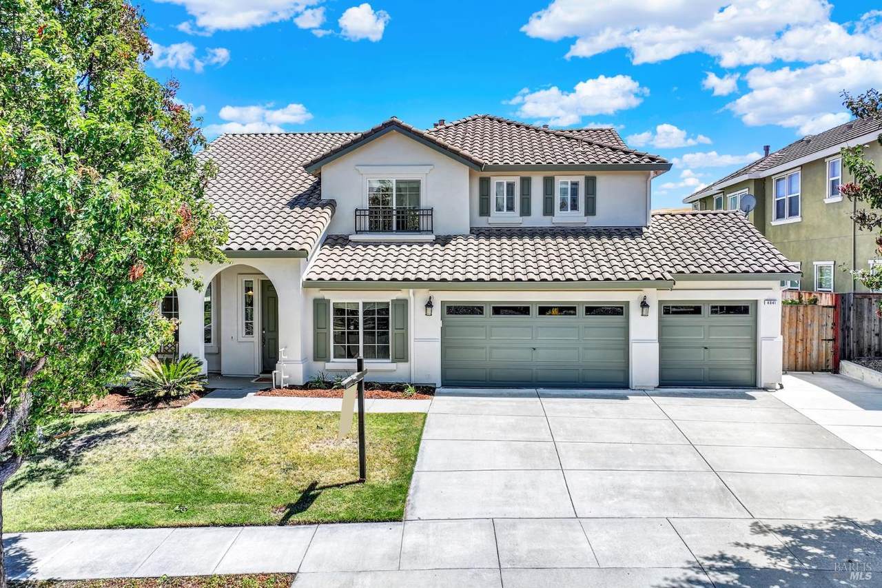 4941 Paramount Way - Photo 1