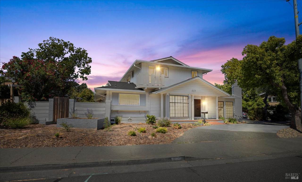 569 Alamo Drive - Photo 1