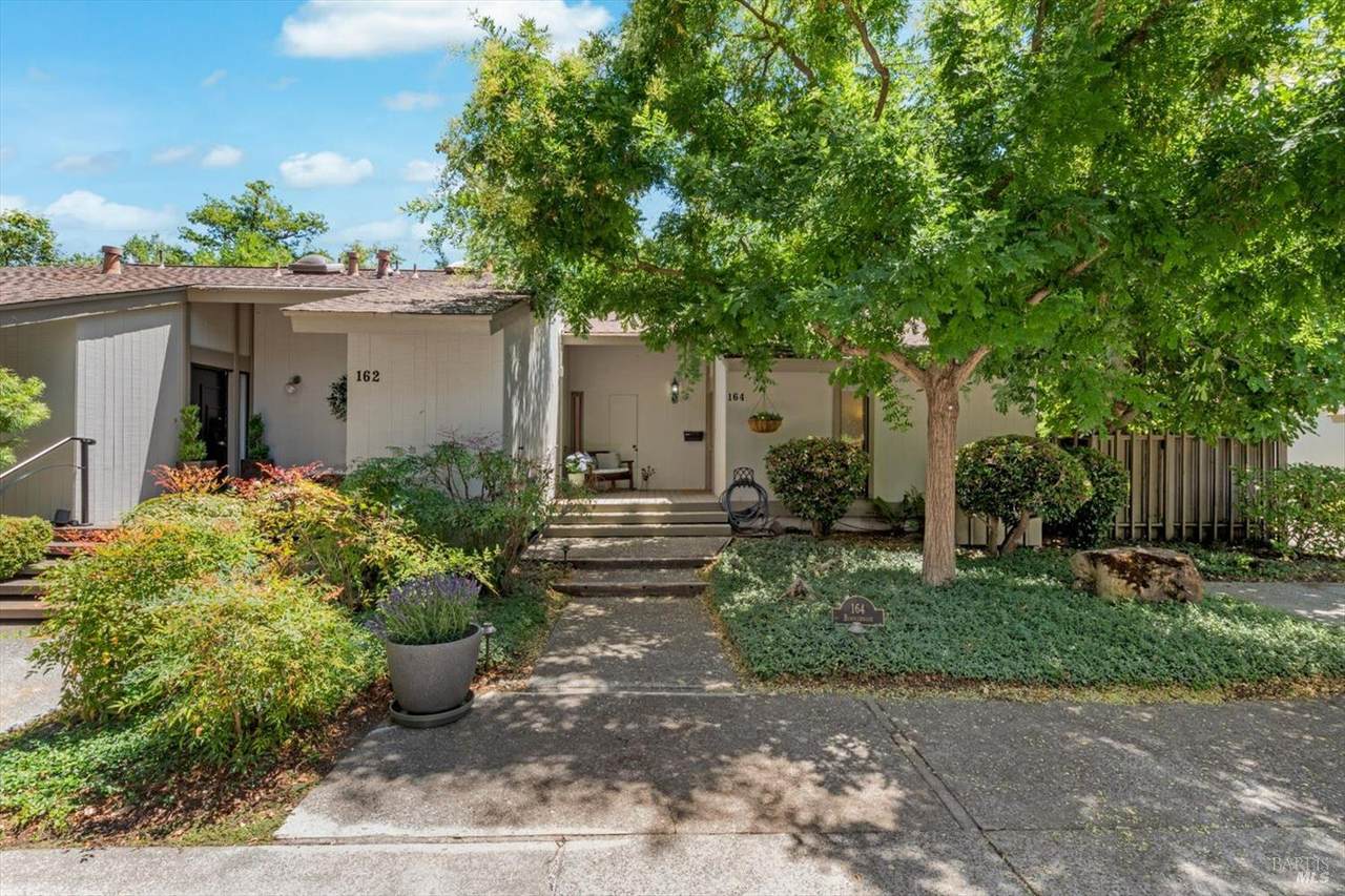 164 Bonnie Brook Drive - Photo 1