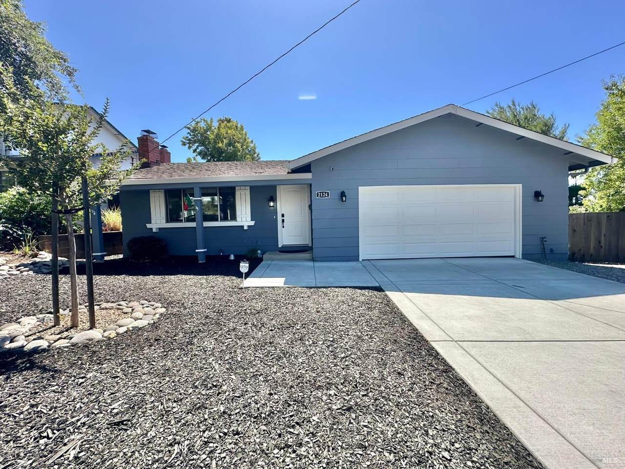 2124 5th Street - Photo 1