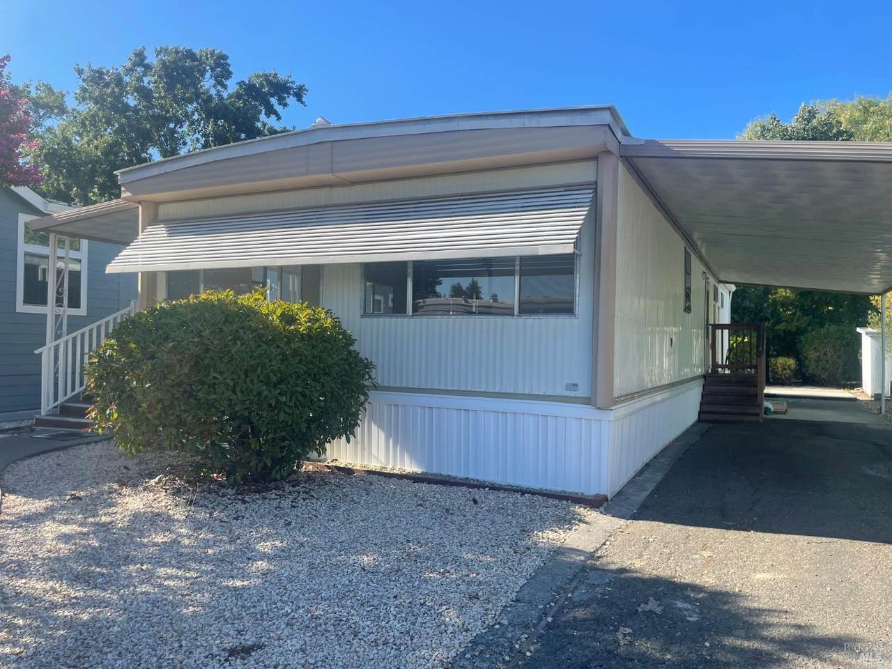 94 Buckwood Place - Photo 1