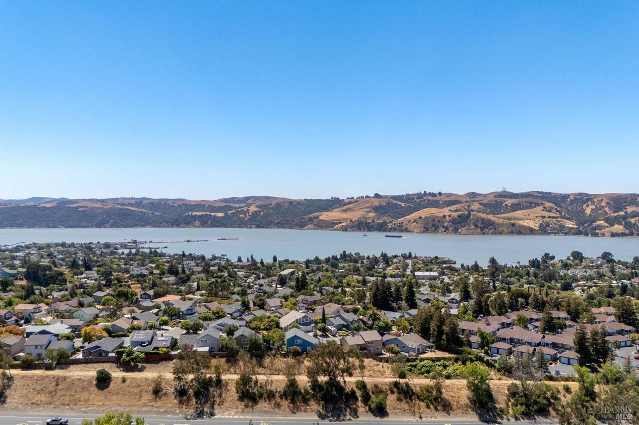 117 Sunset Circle - Photo 1