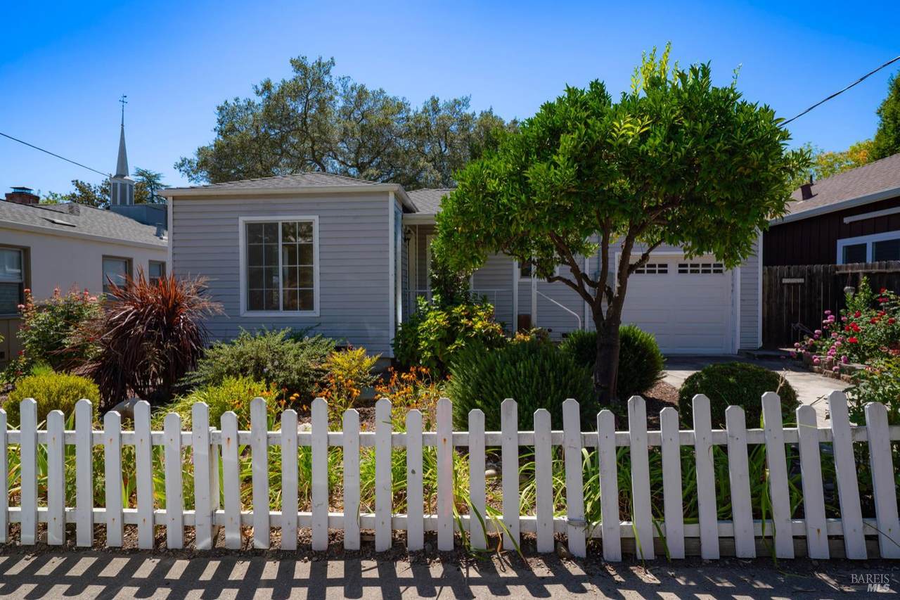 1233 Kearney Street - Photo 1