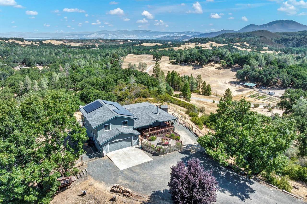 10225 Kelsey Creek Drive - Photo 1
