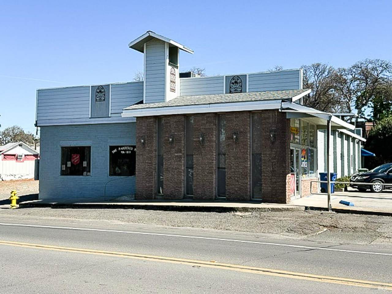 14420 Lakeshore Drive - Photo 1