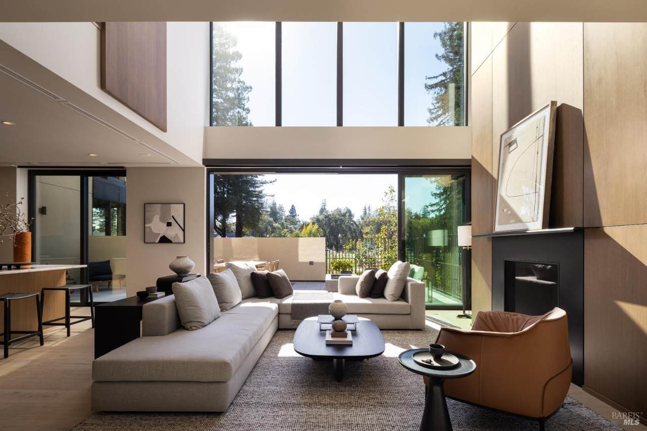 171 Sawmill Circle - Photo 1