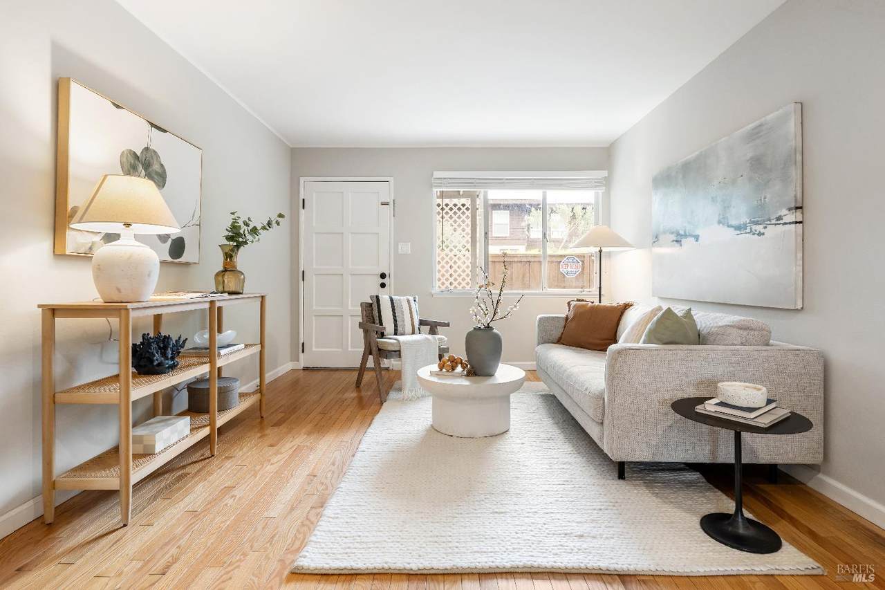 61 Pixley Avenue - Photo 1