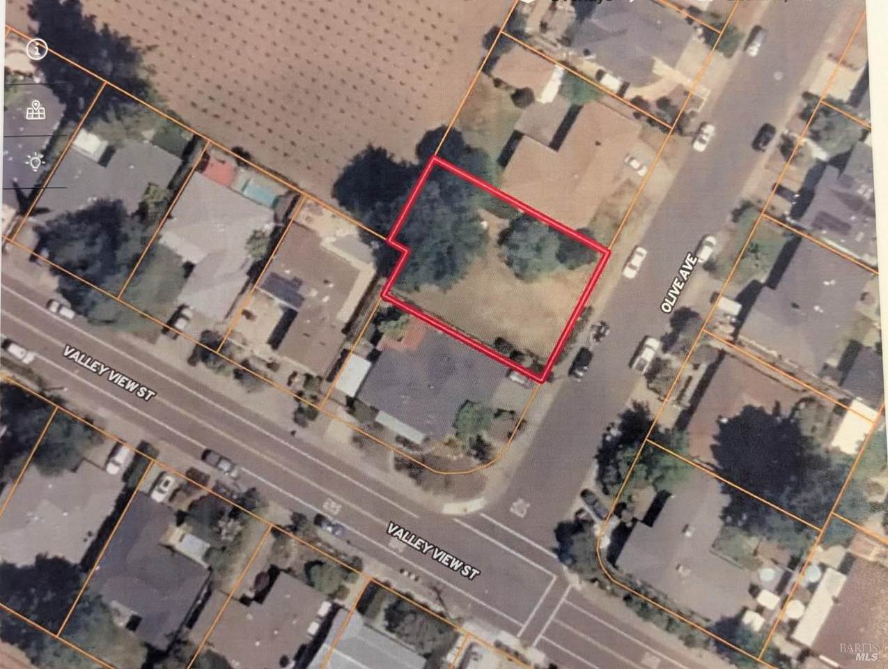 2060 Olive Avenue - Photo 1