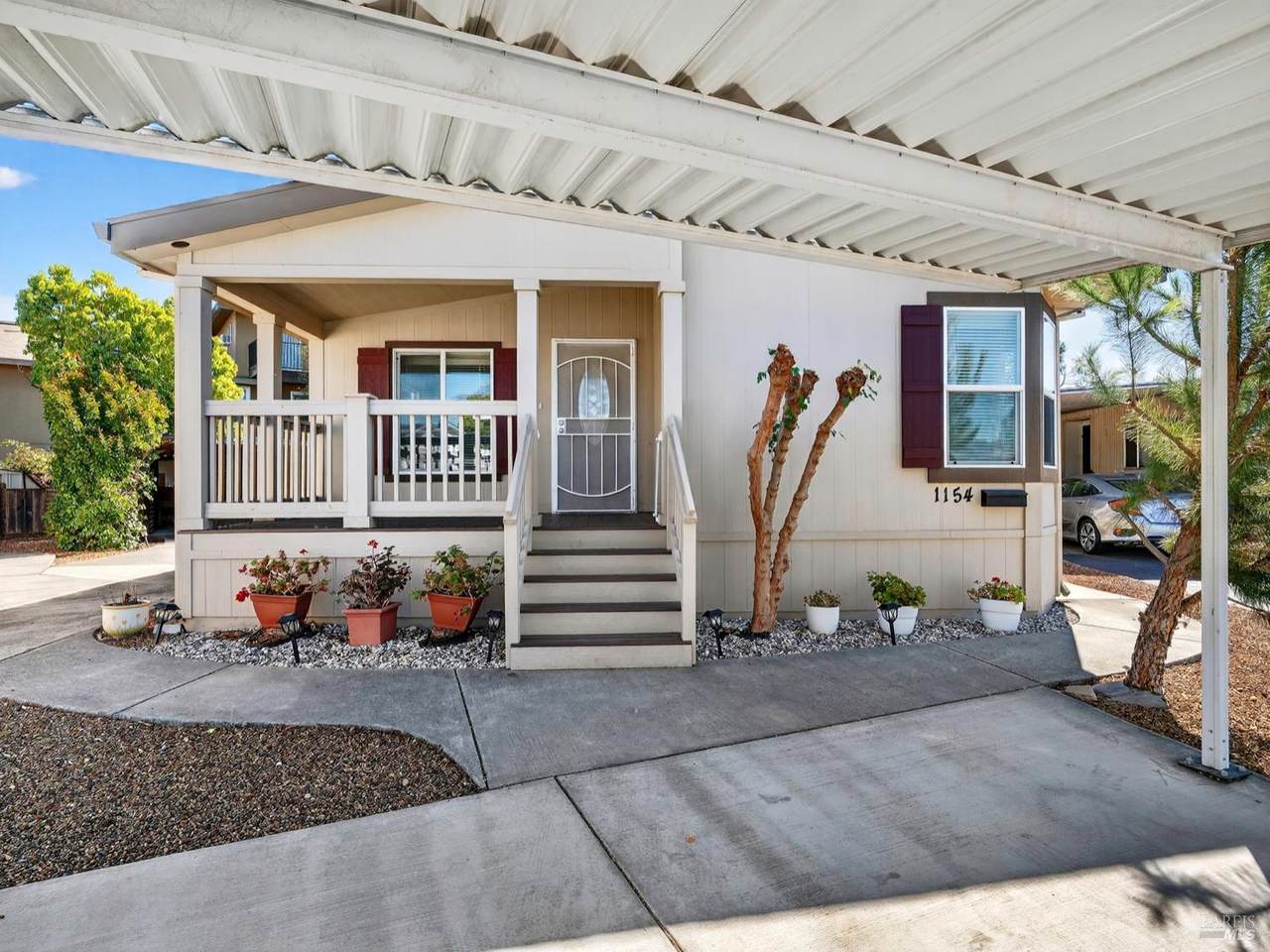 1154 Adrienne Way - Photo 1