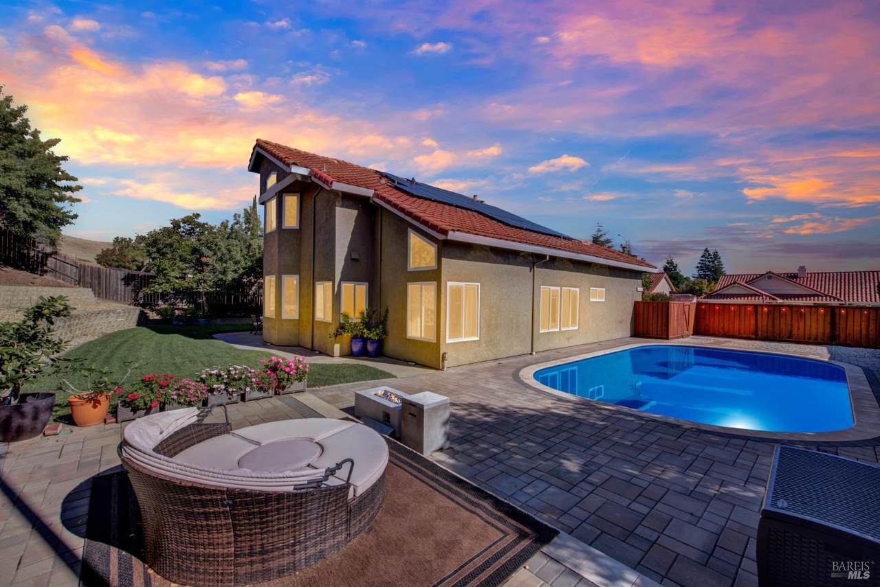 719 Rambleton Drive - Photo 1