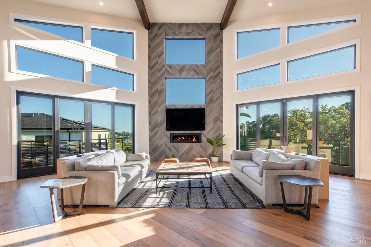 3727 Lakebriar Place - Photo 1