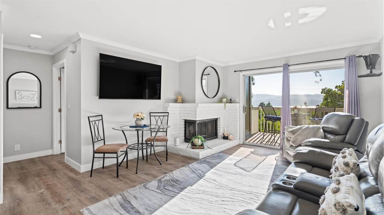 565 Lori Drive - Photo 1