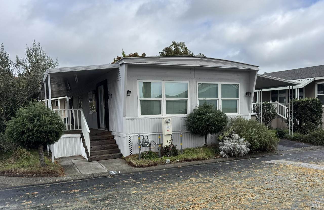 150 Silverado Trail - Photo 1