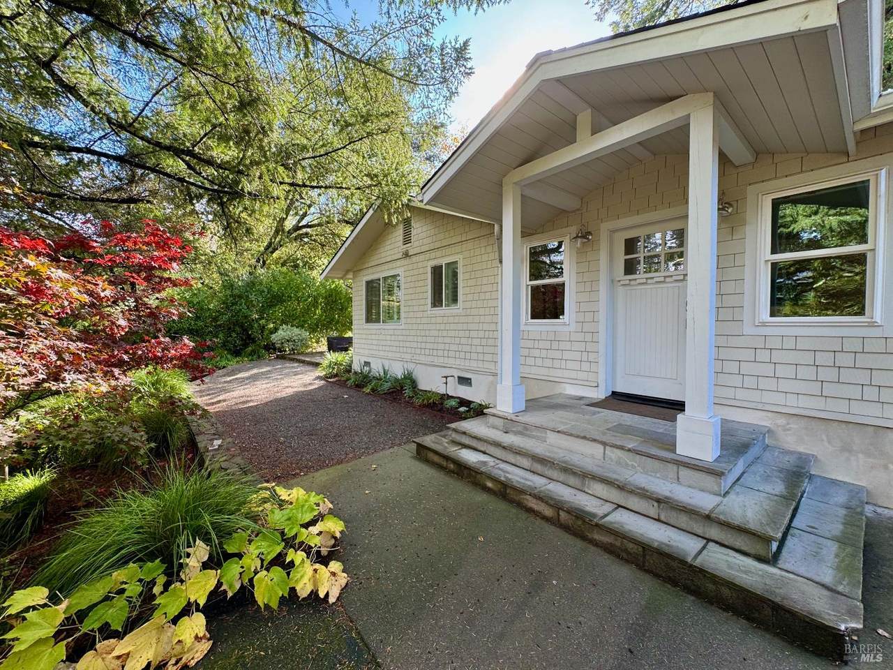 1607 Foothill Boulevard - Photo 1