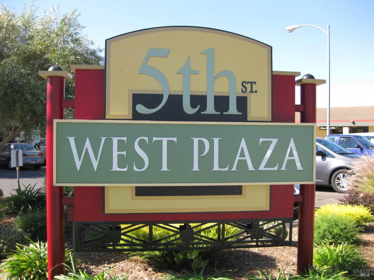 595 5th Street - Photo 1