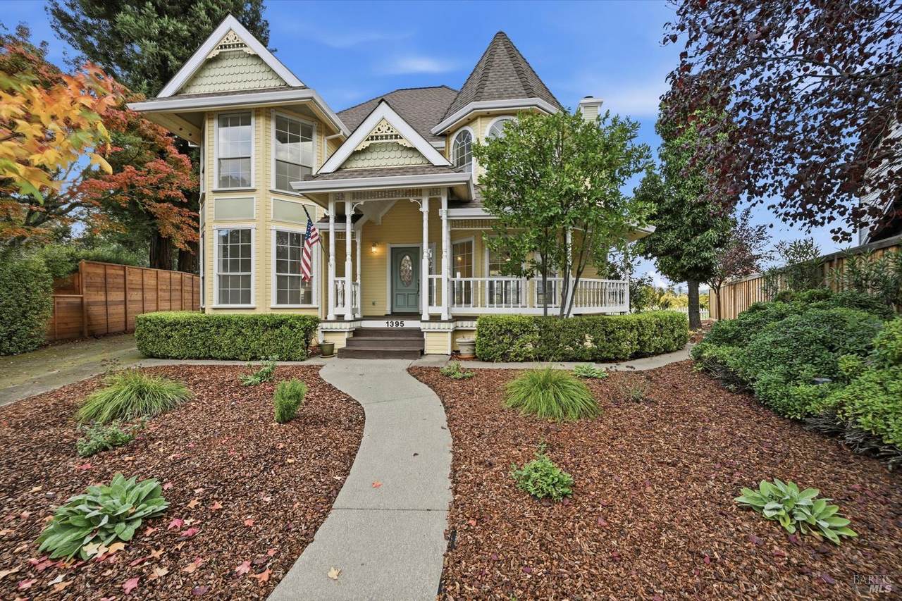 1395 Grove Court - Photo 1