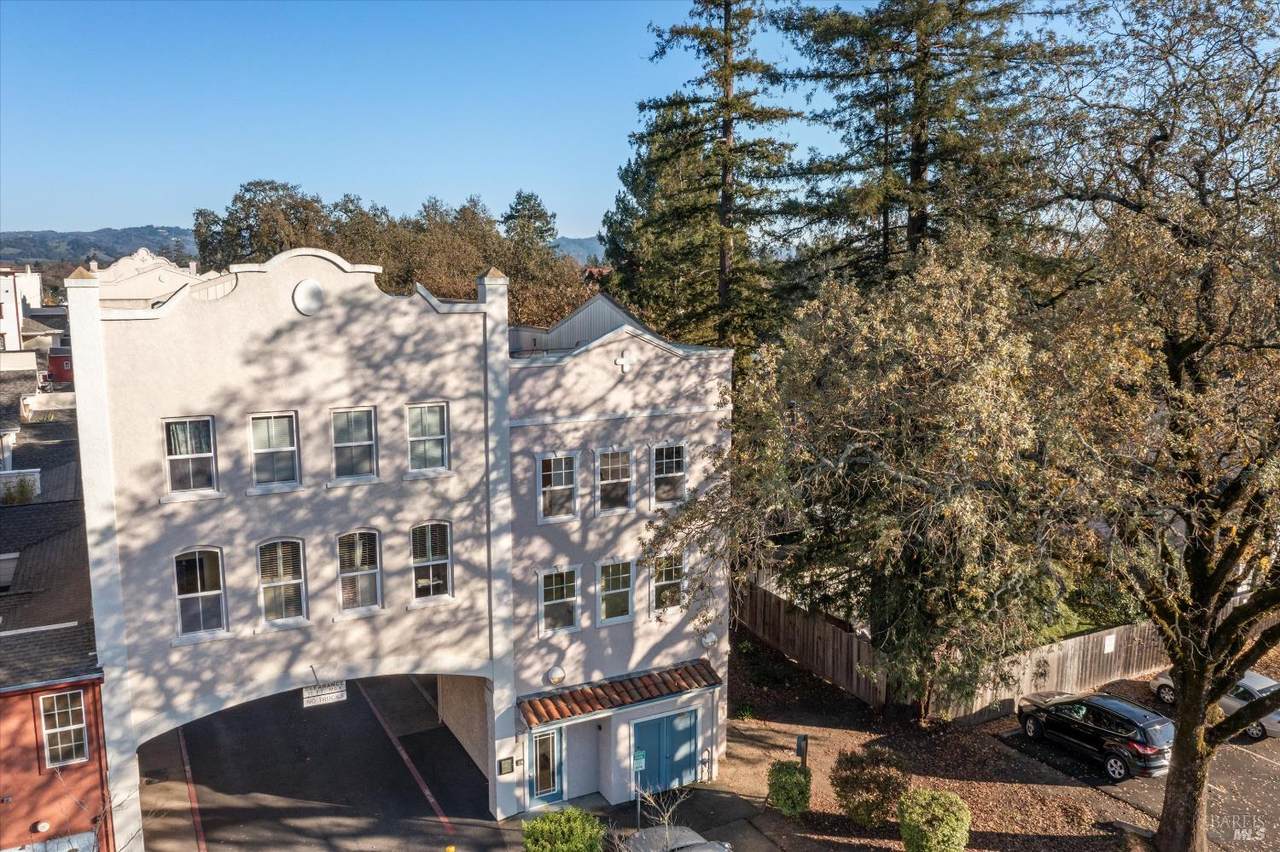 772 Mcclelland Drive - Photo 1