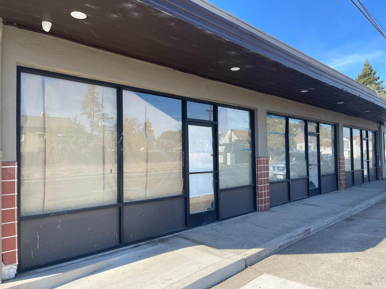 705 Amador Street - Photo 1