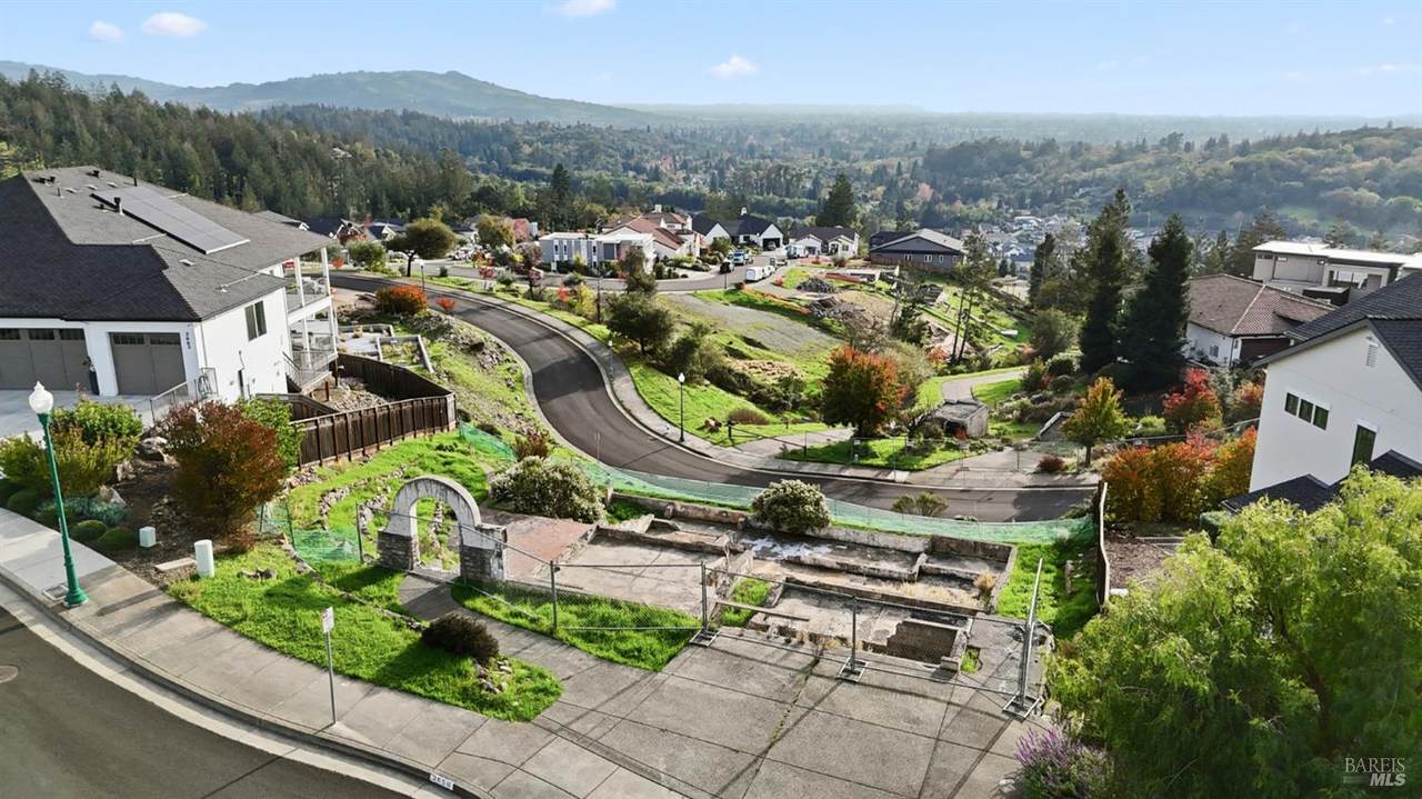 3658 Bellagio Court - Photo 1