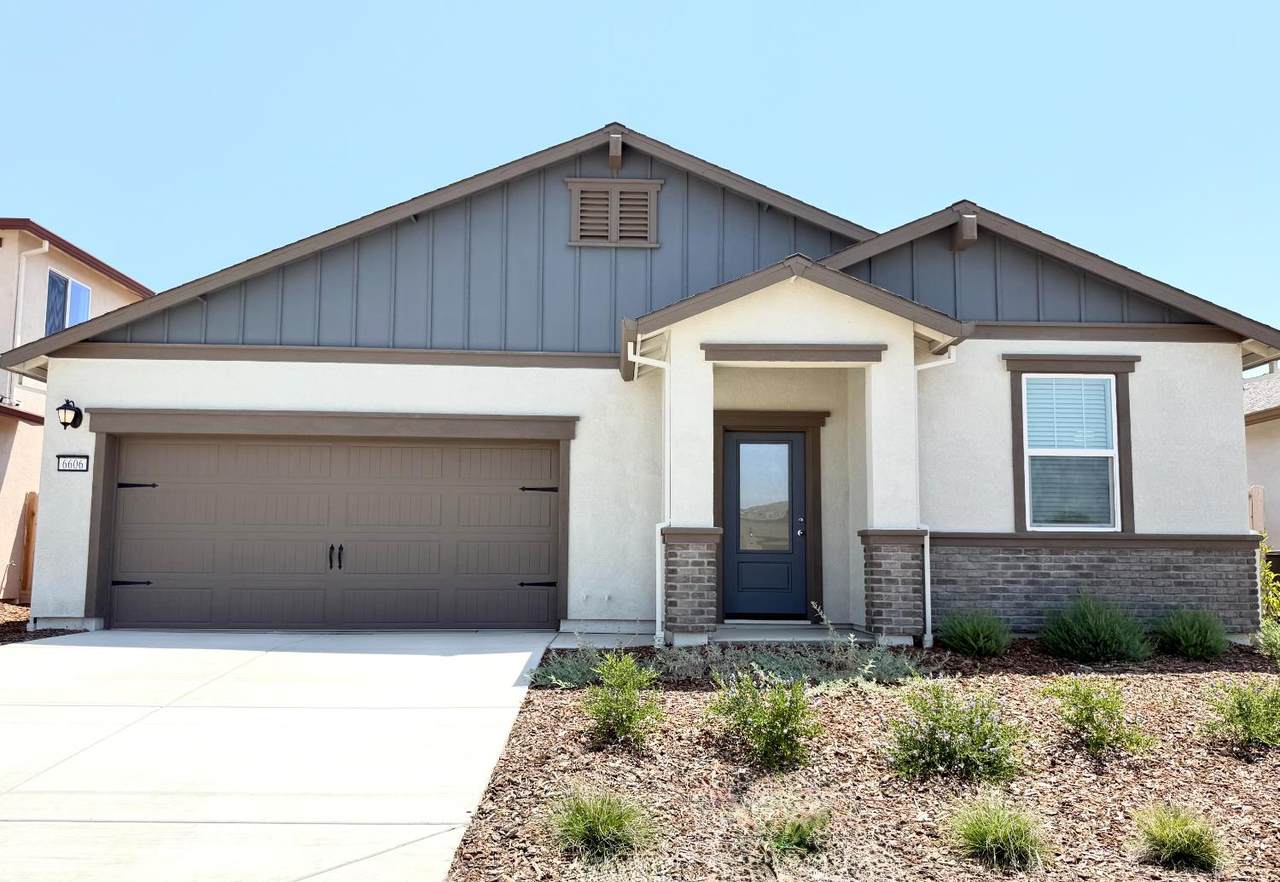 6606 Jackpot Place - Photo 1