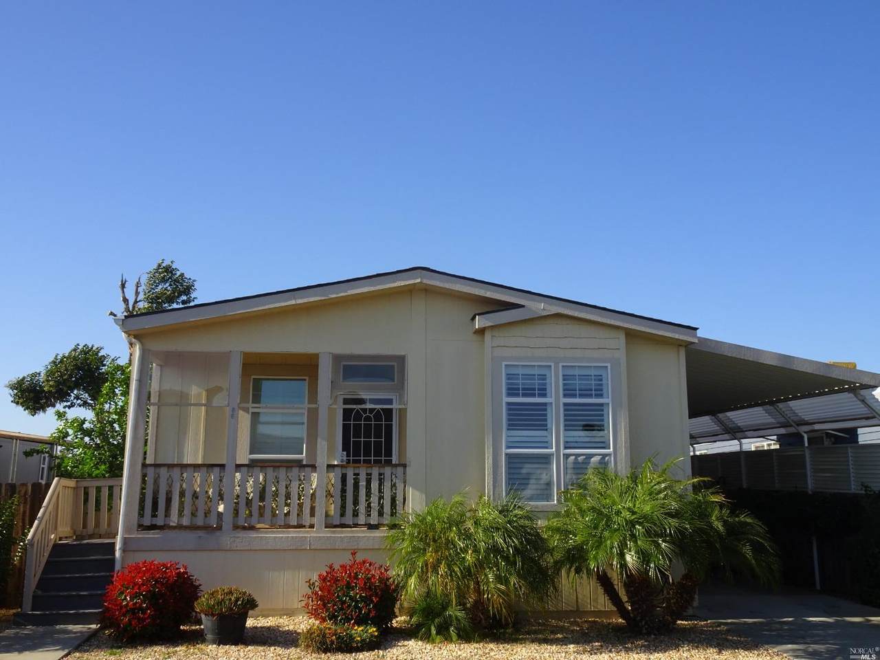 86 Biltmore Court - Photo 1