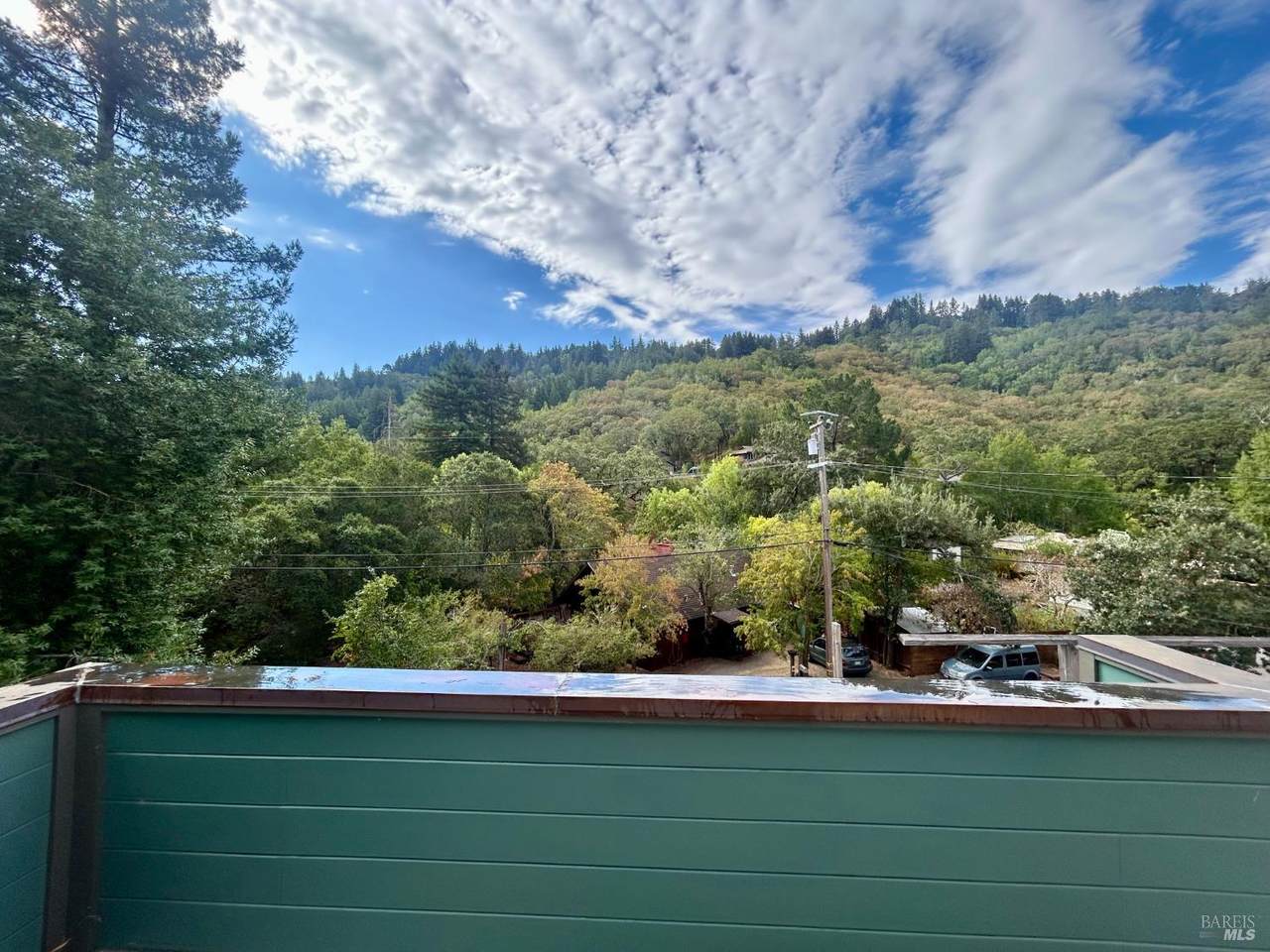 572 Cascade Drive - Photo 1