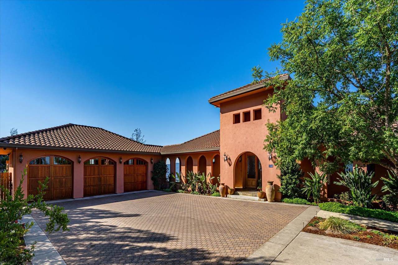 1340 Crestmont Drive - Photo 1