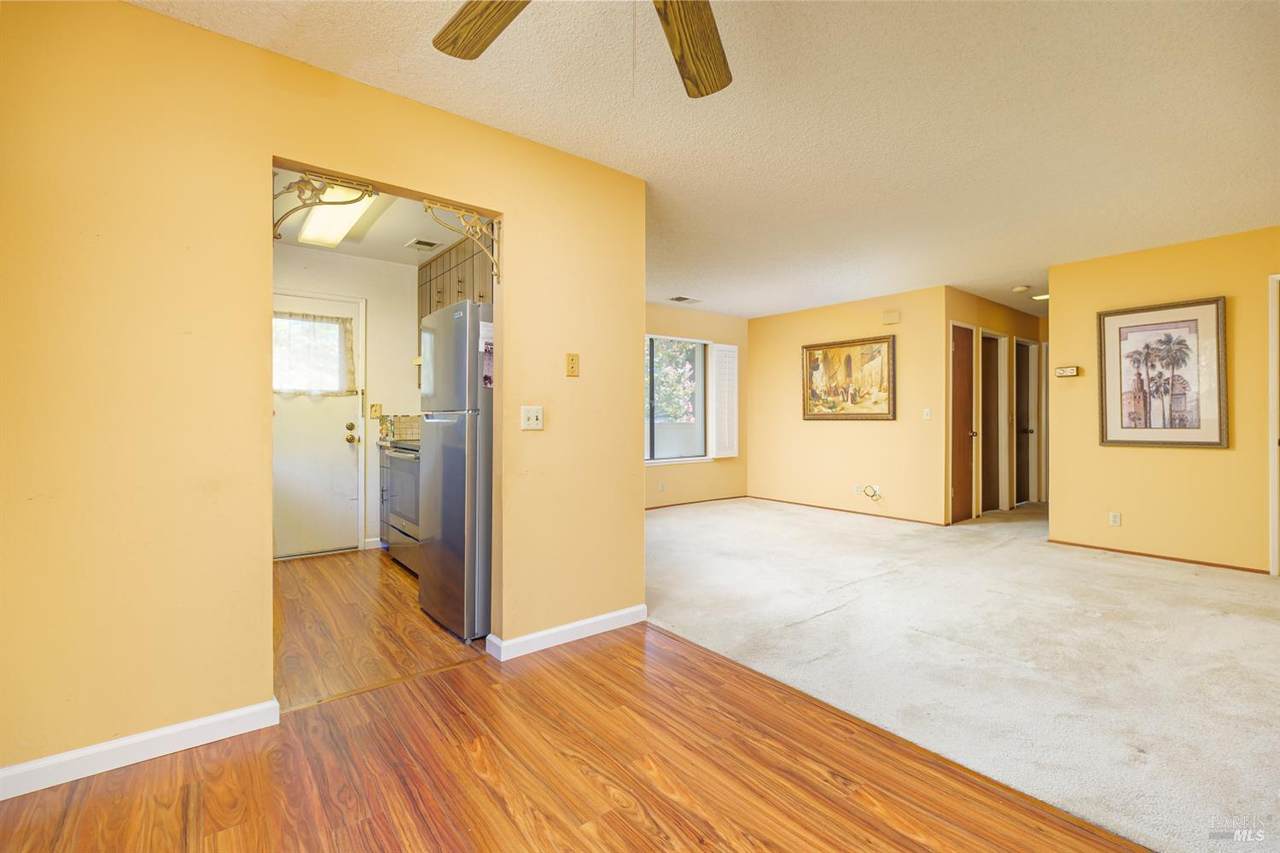 306 Silvio Lane - Photo 1