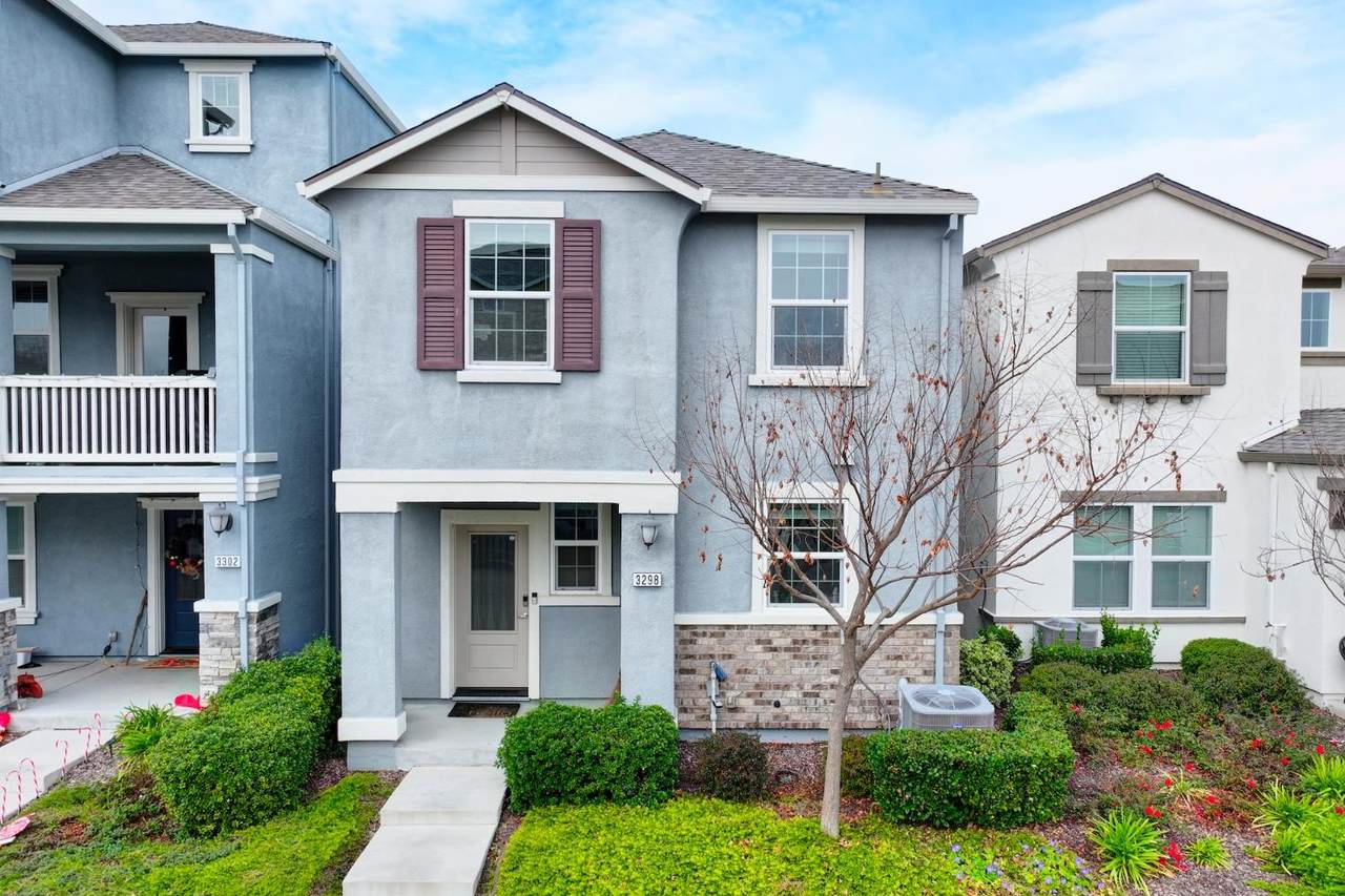 3298 New York Road - Photo 1