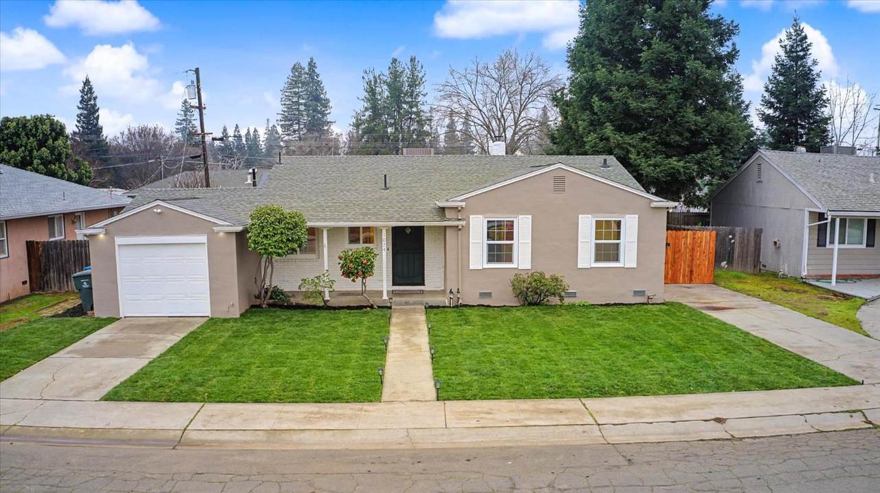 1074 Mccollum Avenue - Photo 1