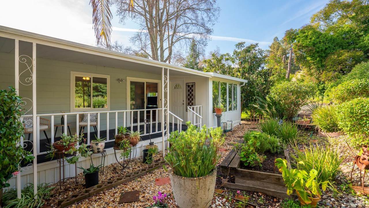 123 Ensenada Drive - Photo 1