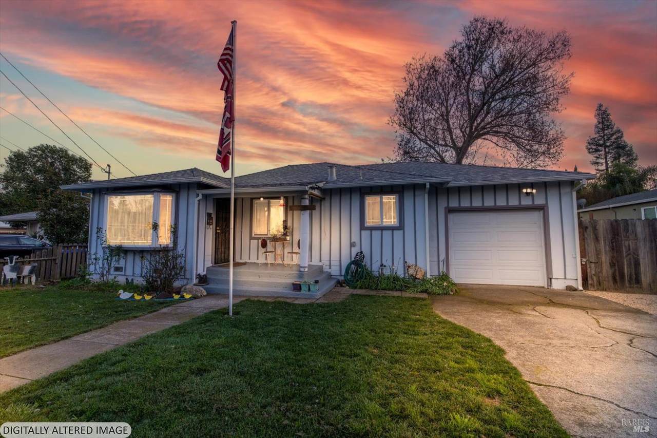 1763 E Street - Photo 1