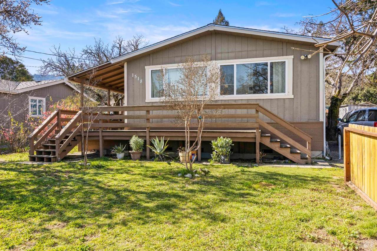 1518 Monroe Street - Photo 1