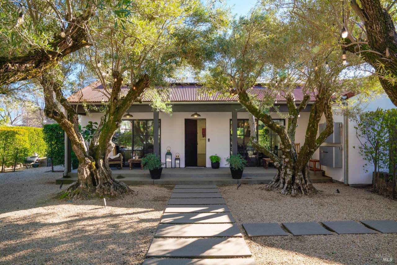 https://bt-photos.global.ssl.fastly.net/bareis/1280_boomver_1_91169777-2.jpg