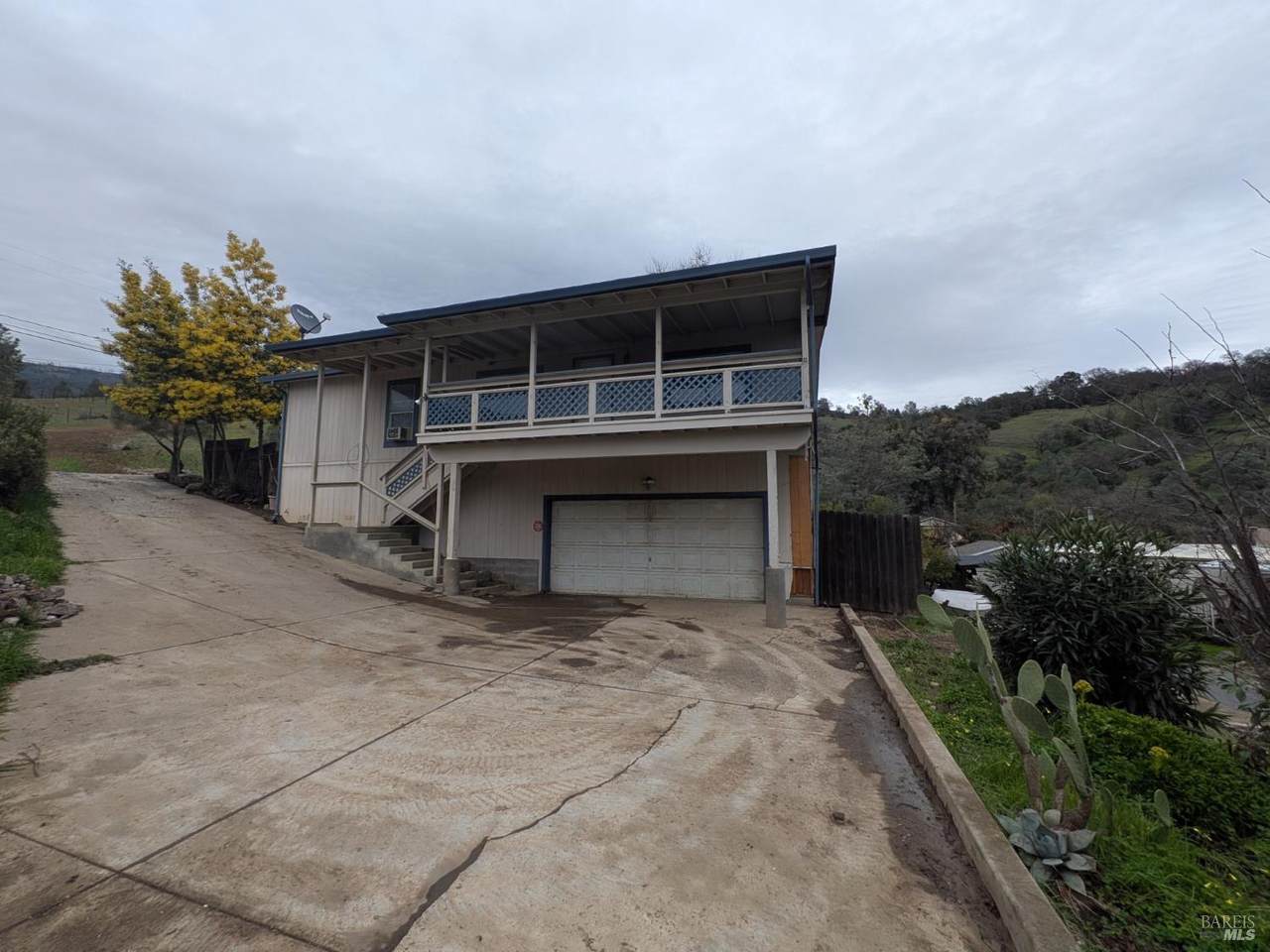 4367 Lakeview Terrace - Photo 1