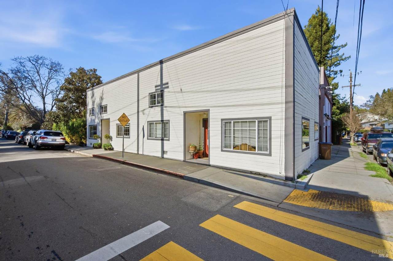 2 Florence Avenue - Photo 1