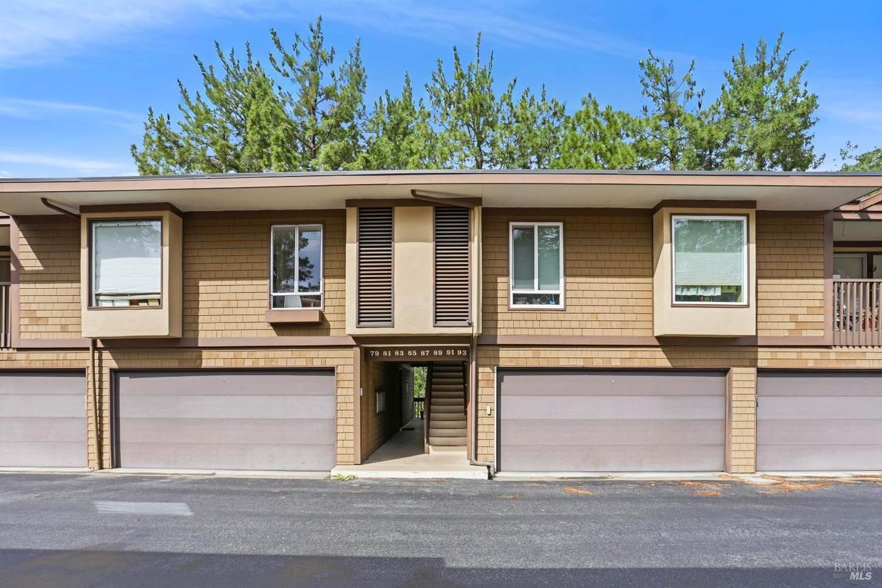 89 Forest Lane - Photo 1