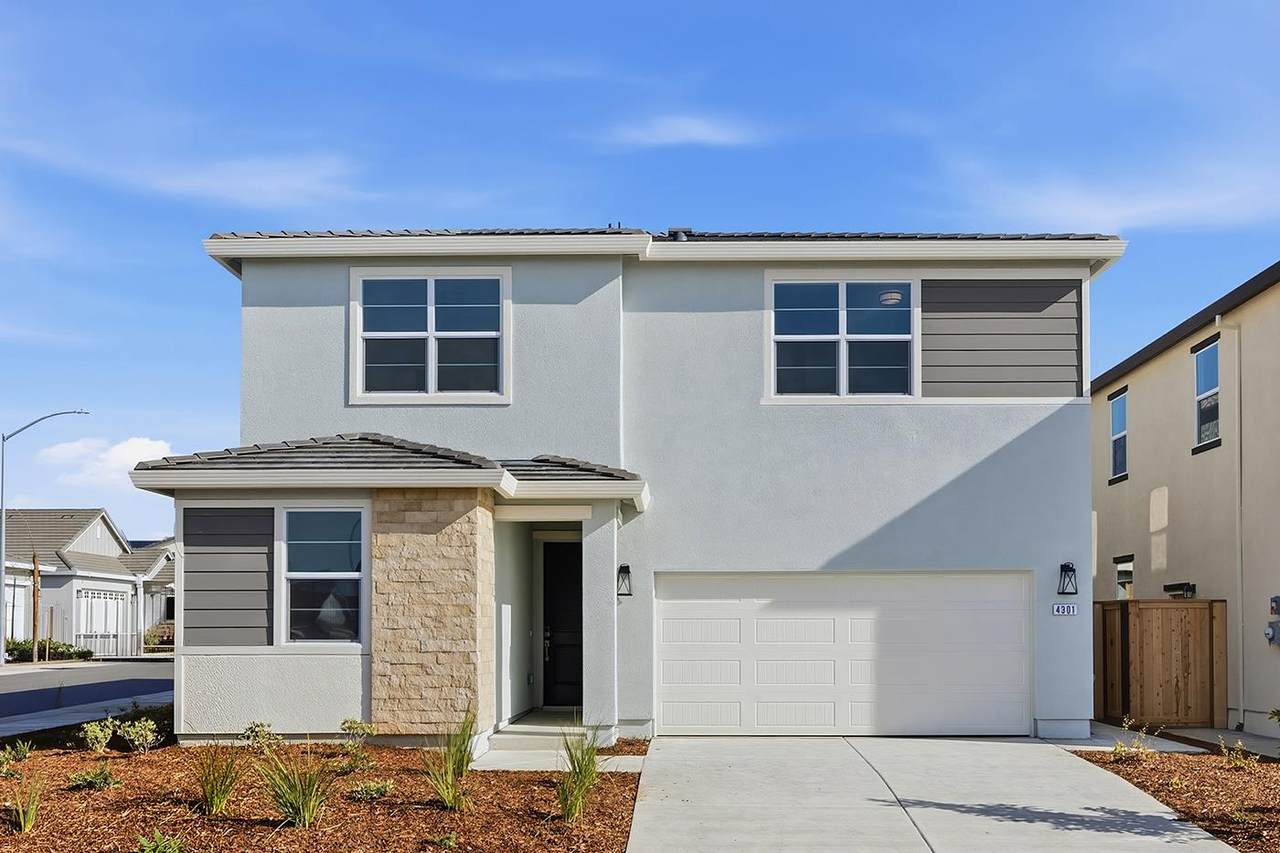 4301 Indio Hills Street - Photo 1