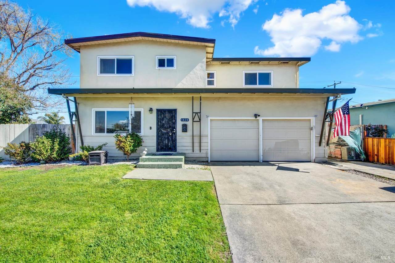 1424 Mckinley Street - Photo 1