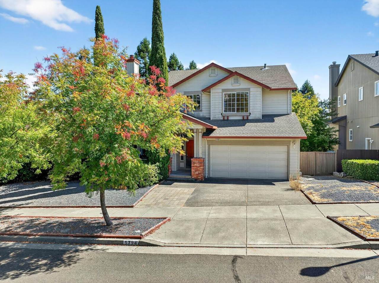 5794 Owl Hill Avenue - Photo 1