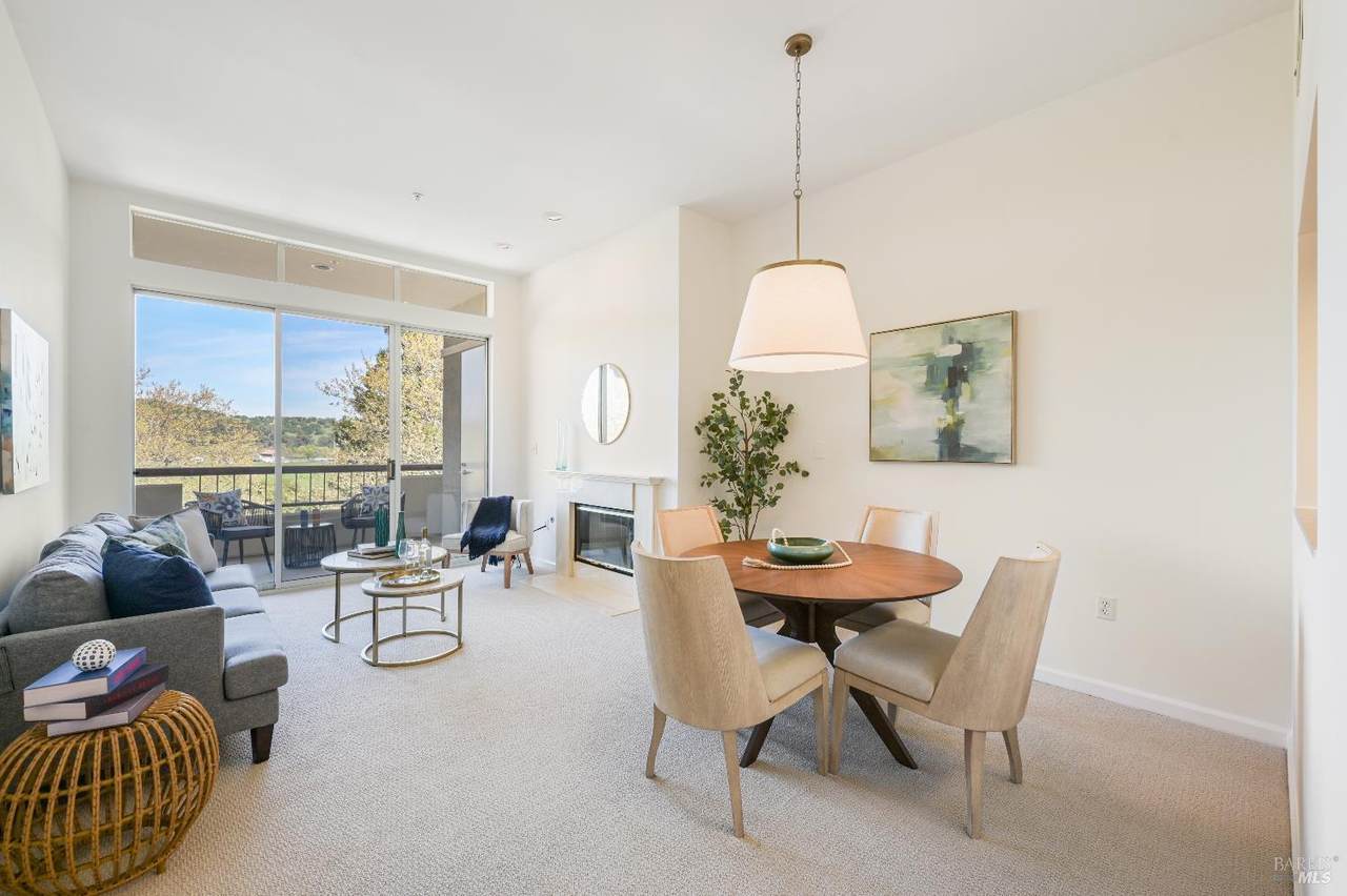 100 Deer Valley Road - Photo 1