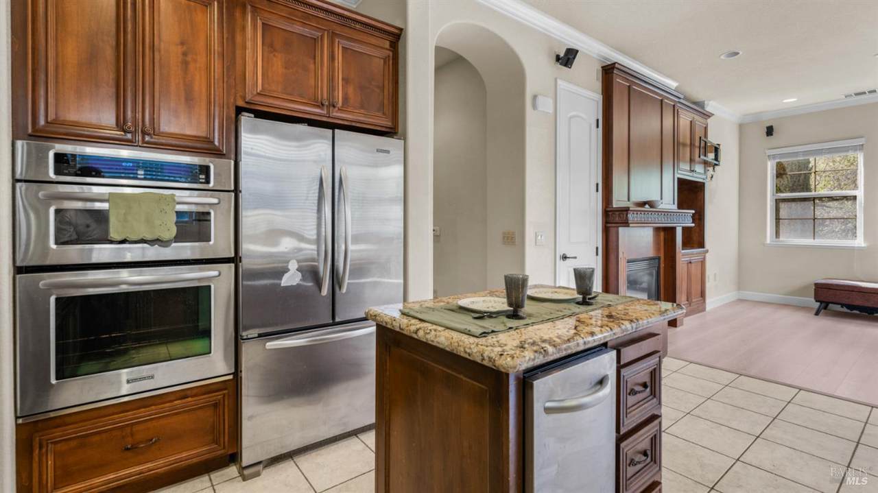 1117 Symphony Way - Photo 1