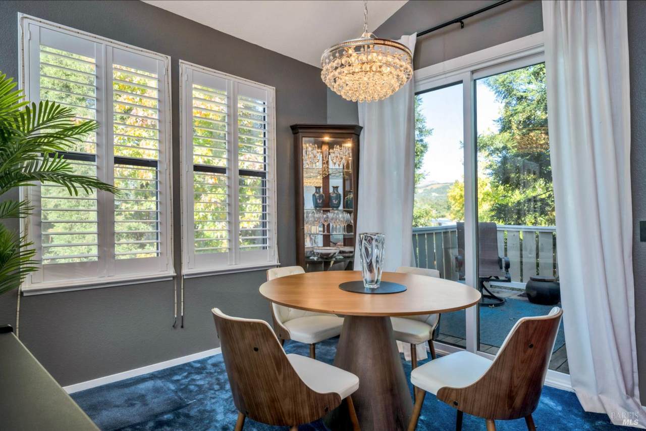 667 Cherry Avenue - Photo 1