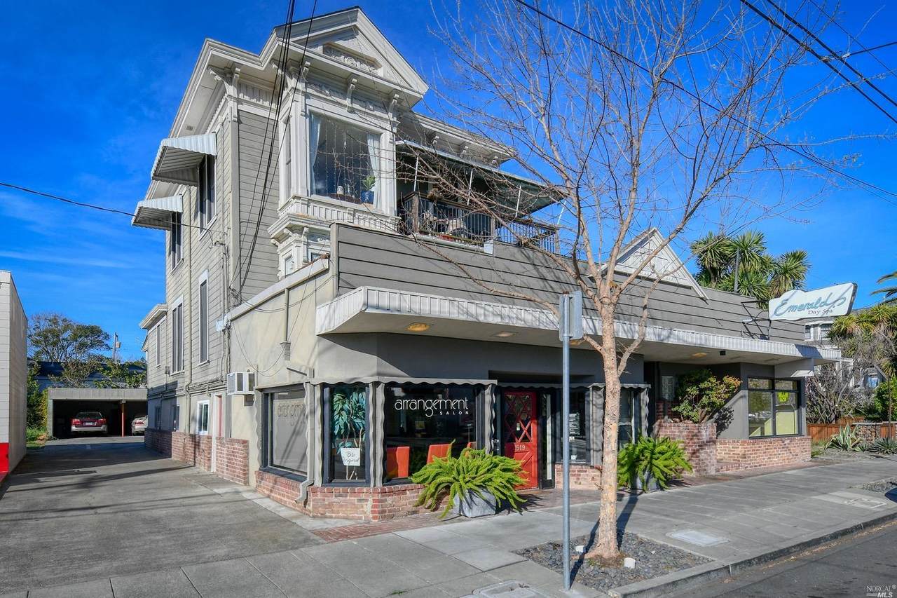 1519 Main Street - Photo 1