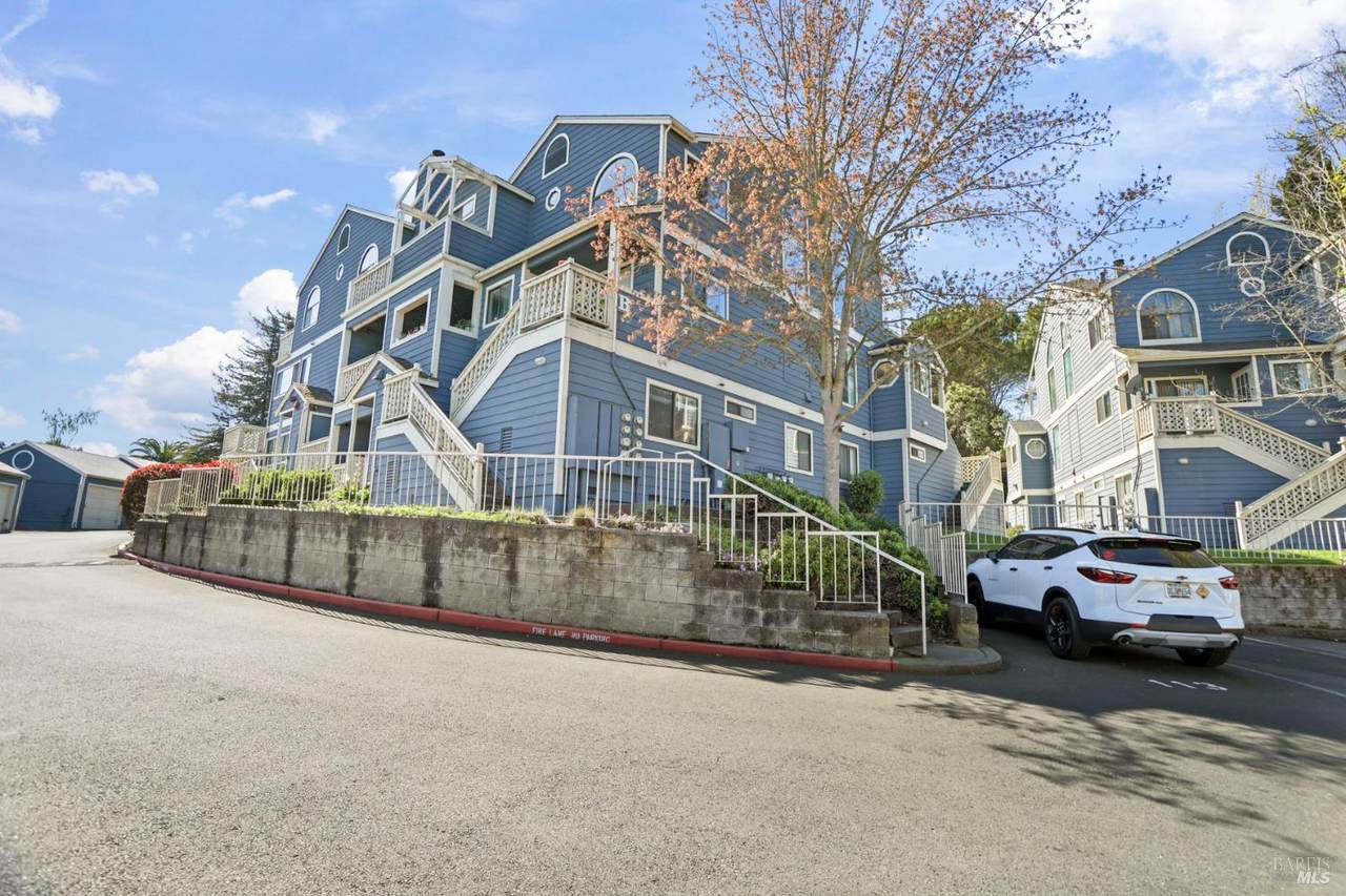 219 Sea Crest Circle - Photo 1